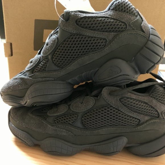 yeezy 500 main image 5